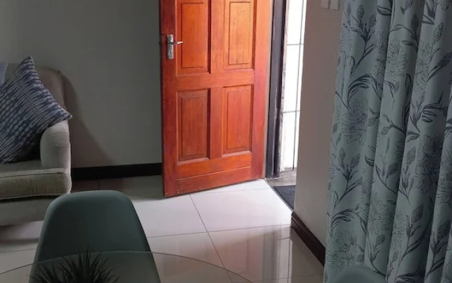 Cozy, Private & Homey Unit