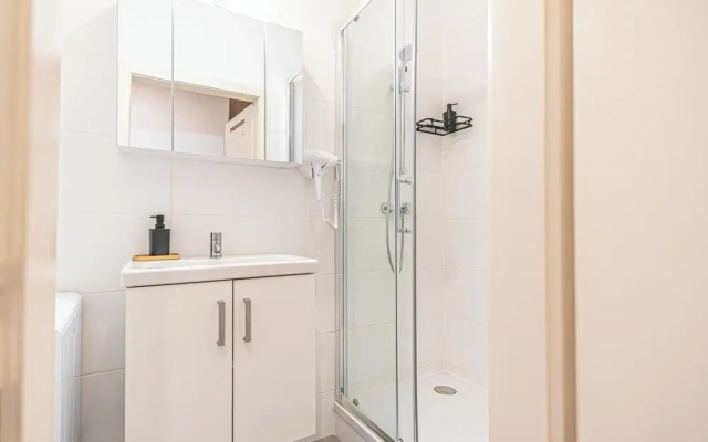 Comfy 2BR Apartment for 5 Guests