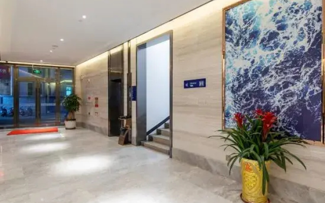 Kyriad Marvelous Hotel