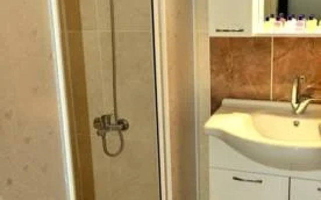 Hotel Varan