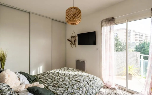 U Nidu - à Ajaccio, Magnifique appartement 4 couchages vue mer