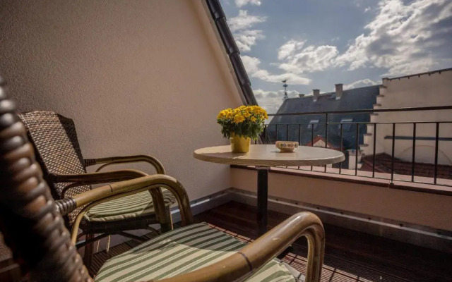 Talstation Kabine 20 / Innenstadt, 2 Schlafzimmer, Terrasse
