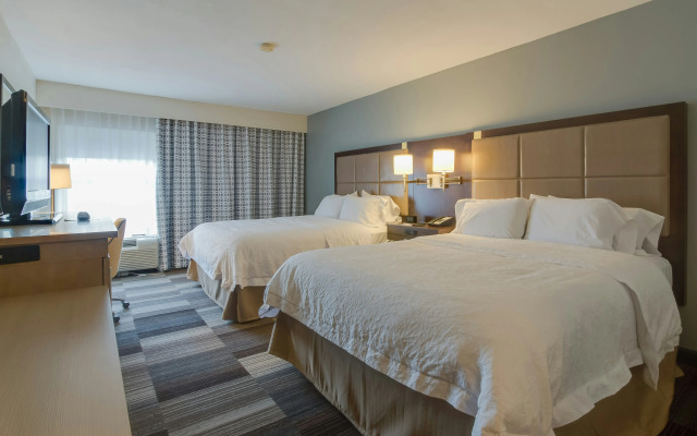 Hampton Inn Bellevue / Nashville-I-40 West