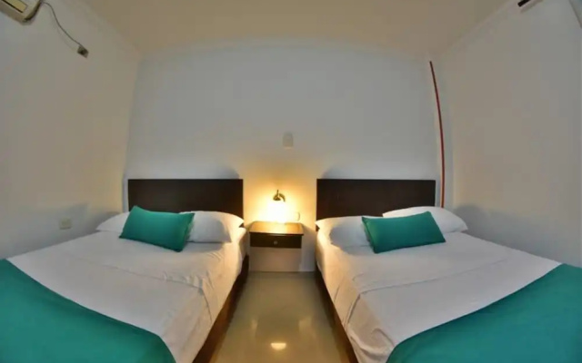 Hotel Montserrat Plaza