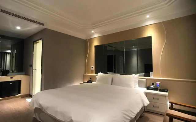 Moni Motel(莫尼旅店)