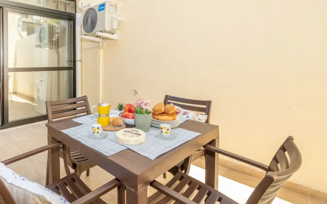 Sea Bliss Maisonette close to sea