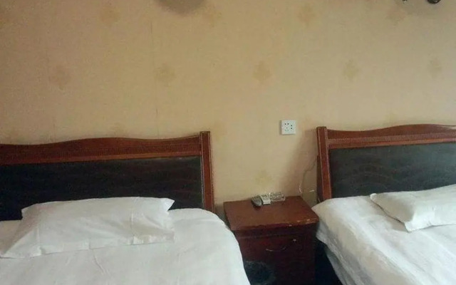 Shuangfeng Inn