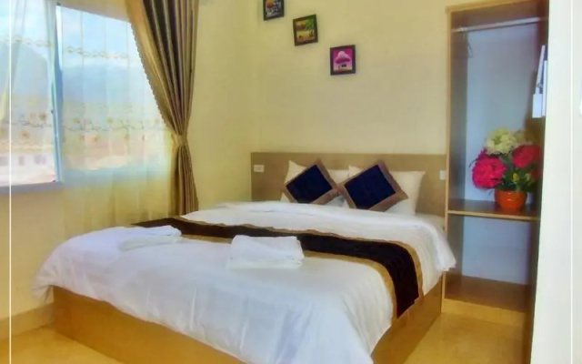 Vang Vieng Galaxy Hotel
