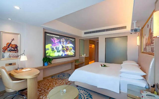 Vienna International Hotel (Urumqi International Airport)