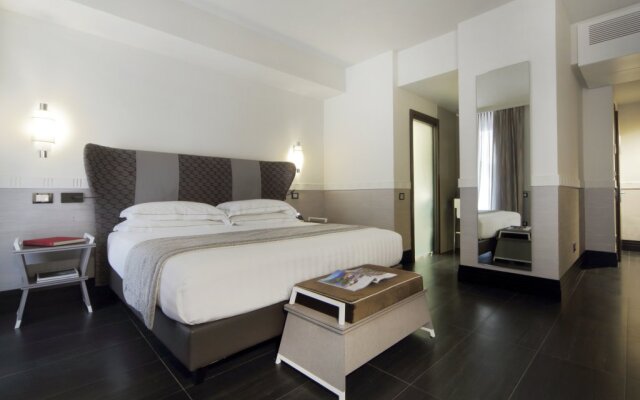 Отель Mood Suites Tritone Италия, Рим - отзывы, цены и фото номеров - забронировать отель Mood Suites Tritone онлайн комната для гостей