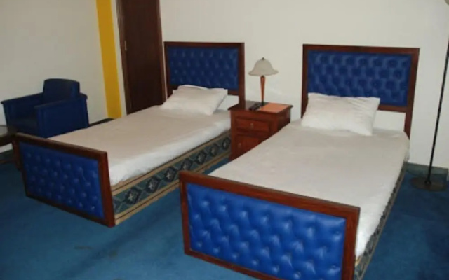 Iris Hotel