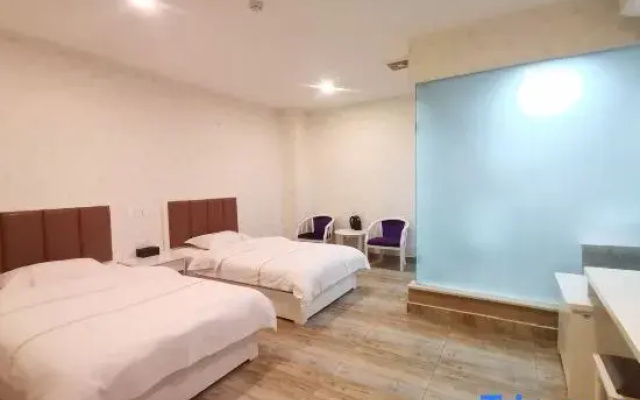 Yibin Yian Business Hotel
