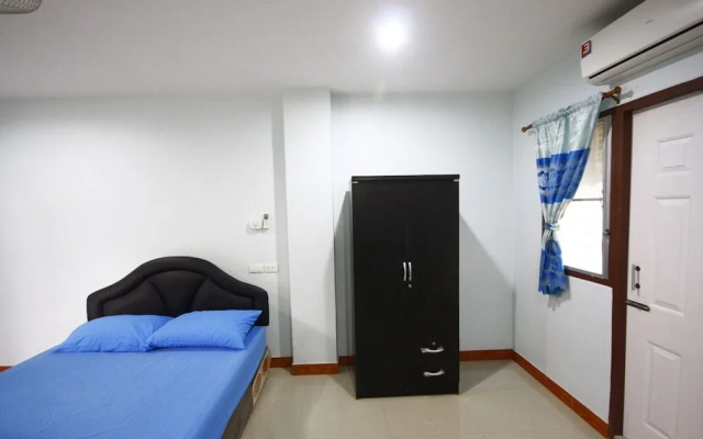 Jaruwan Apartment