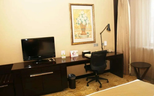 Holiday Inn
