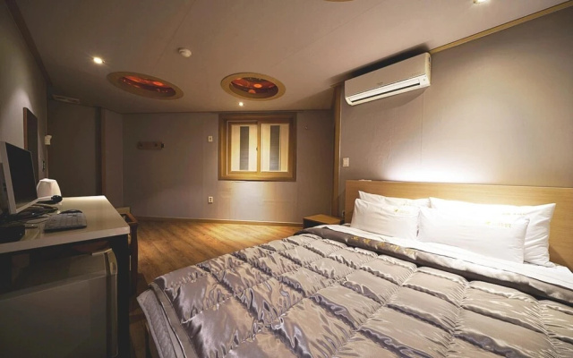 Tongyeong Zion Hotel