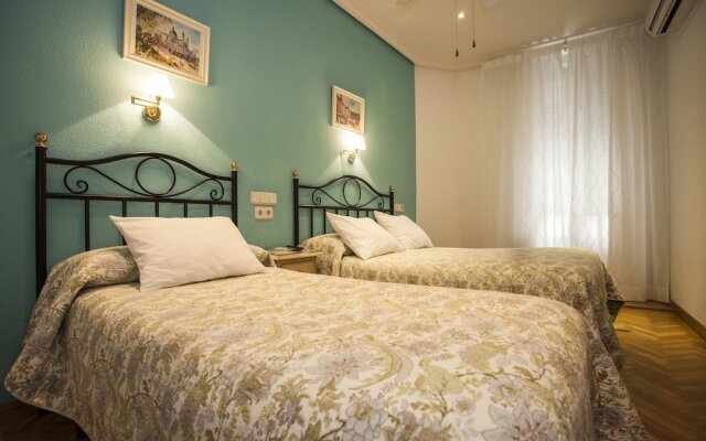 Отель Ava Rooms вид на фасад