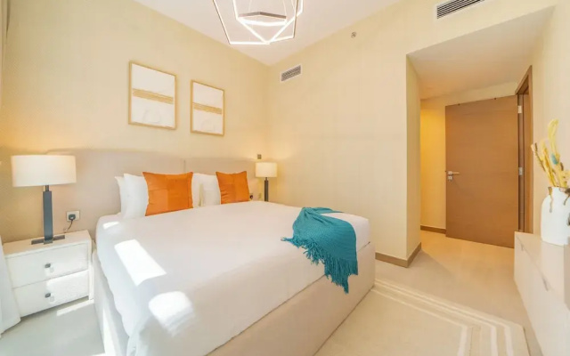 Impressive 2BR Apt with Premium