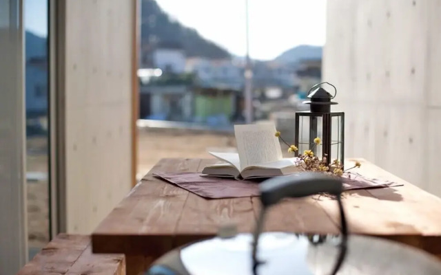 Momo Guesthouse Pension