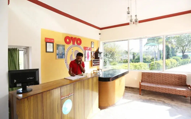 Hotel Green House by OYO