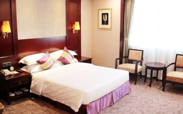 Huarong Hotel