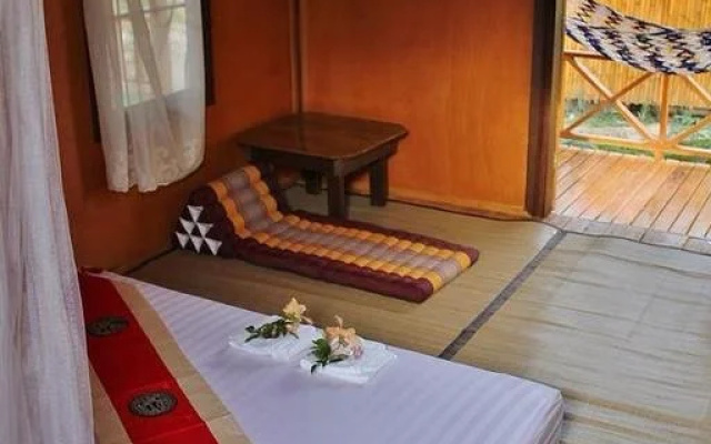 Jungle Garden Bungalows
