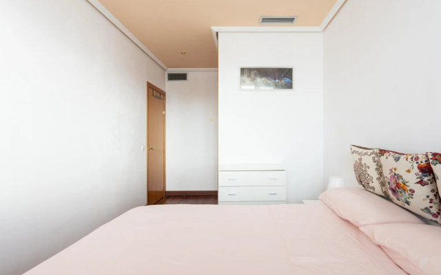 Home2Book Stunning View Apart Floor 25 Santa Cruz