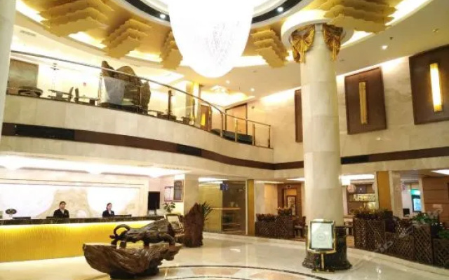 Jin'ou Hotel (Xiushan Railway Station)