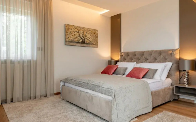 Luxurious Villa in Drenje