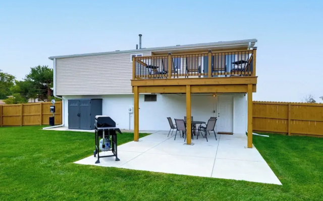 Pet-friendly Omaha Vacation Rental w/ Deck!