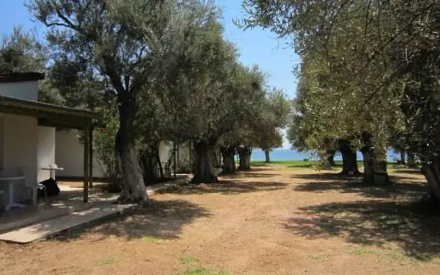 Antandros Motel