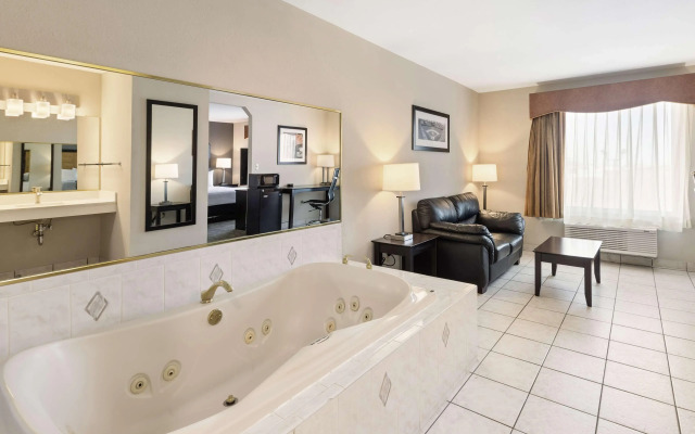 Best Western Inn & Suites - Midway Airport
