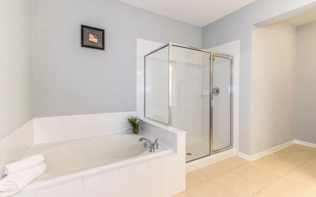 4840 Cayview Avenue #303