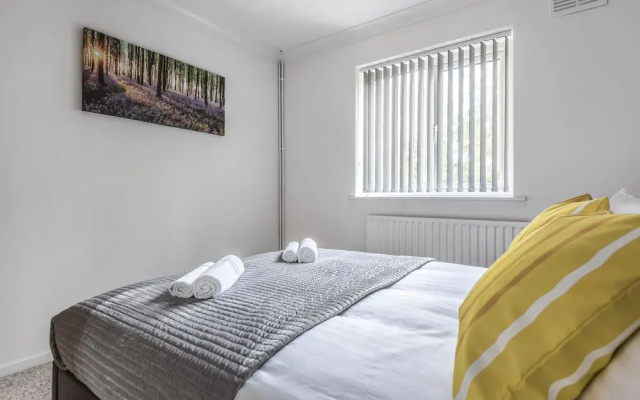 PM & Charles Luxury Apartment