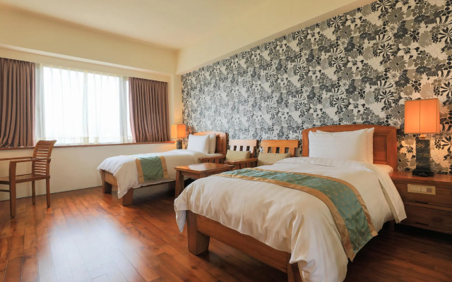 YENTAI Hotel