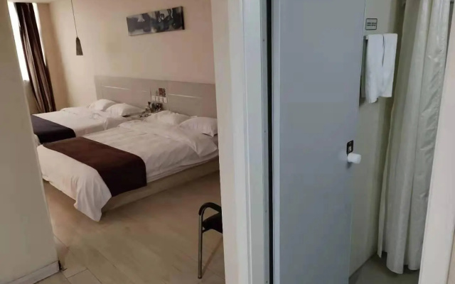 Thank Inn Plus Hotel Taixing Huangqiao Bus station