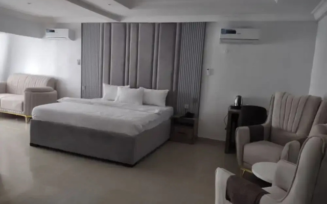 Pamoo Hotel