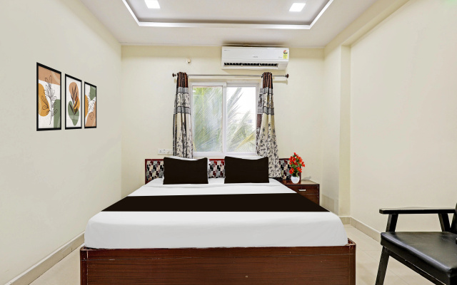 Capital O 82169 Vrisha Inn