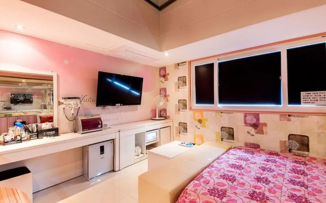 Rivertain Hotel Gyeongju