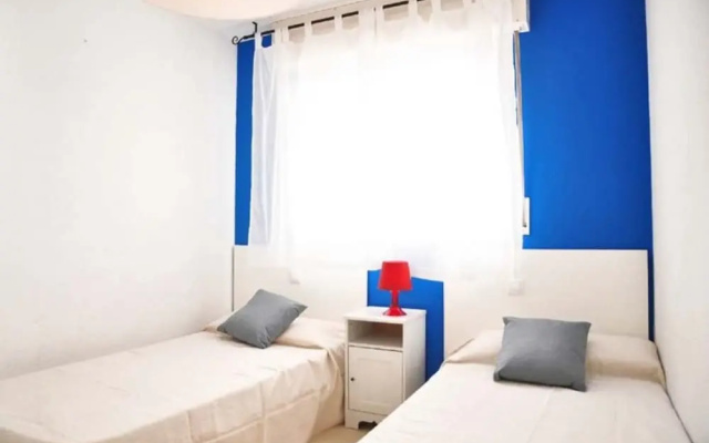 Apartamento Moderno Para 6 Personas en Cambrils