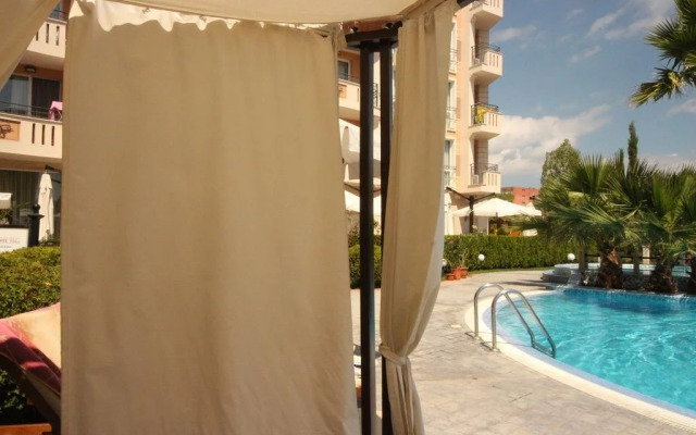 Cozy Studio in Aphrodite Palace Complex