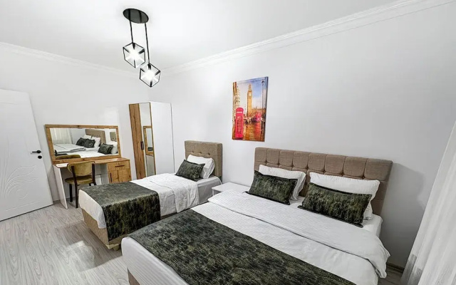 Fullmoon Suit Otel