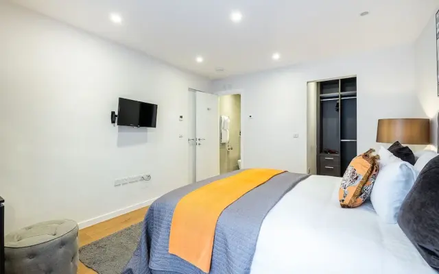 Lak Serviced Apartments