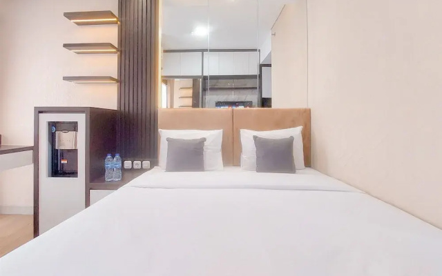 Modern Look and Comfort Studio at Transpark Bintaro Apartment
