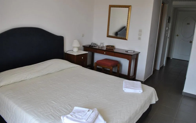 EpiHotel Odysseas