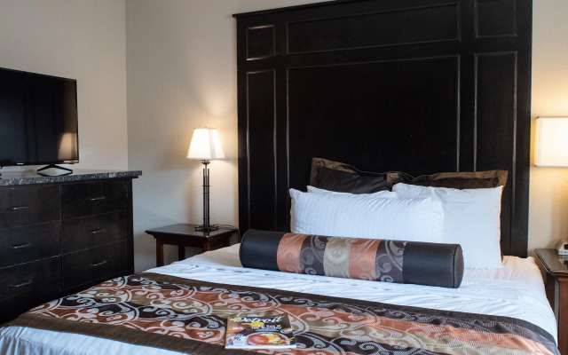 Americas Best Value Inn Dearborn