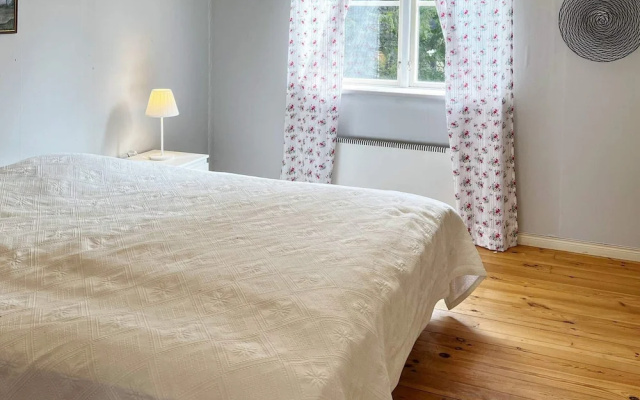 6 Person Holiday Home in Munso