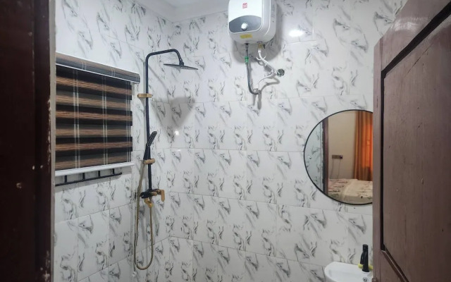 Luxurious 3-bedroom Apartment in Lagos With Pool Access