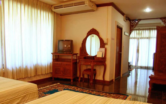 Banrimkwae Paerimnam Resort