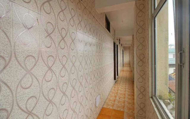 Hotel Charlene - Mall Road, Mussoorie