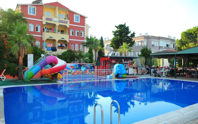 Sun Apartments